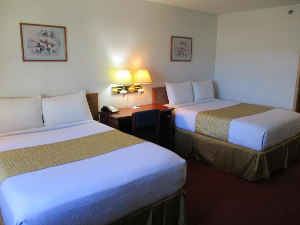 Travelodge by Wyndham Redwood Falls - main image