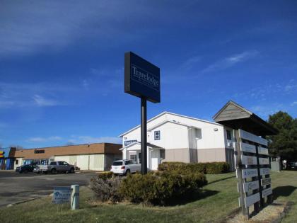 Travelodge by Wyndham Redwood Falls - image 9