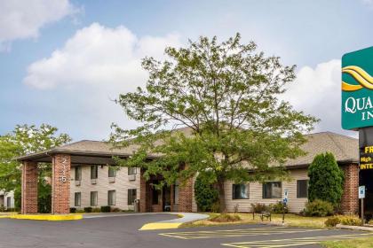 Quality Inn Reedsburg - image 1