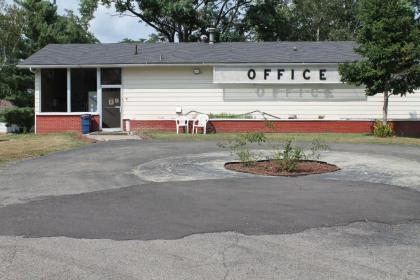 Motel Reedsburg - image 1