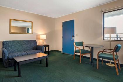 Rodeway Inn & Suites - Rehoboth Beach - image 11