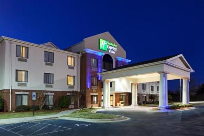 Holiday Inn Express & Suites Reidsville an IHG Hotel - image 4