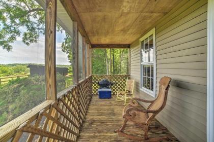 Cozy Rixeyville Cottage with Deck Grill and Stabling! - image 15