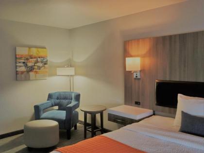 Best Western Plus Renton Inn - image 12