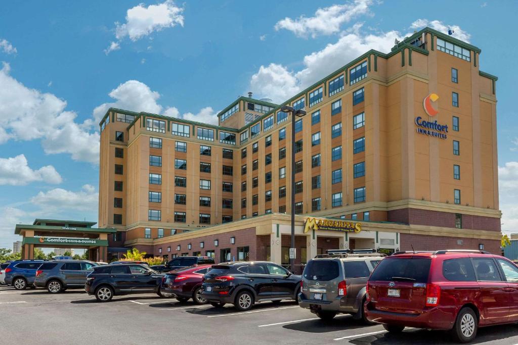 Comfort Inn & Suites Logan International Airport - main image