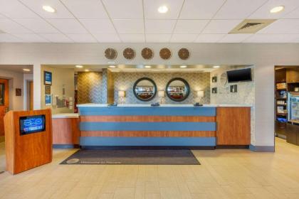 Comfort Inn & Suites Logan International Airport - image 12