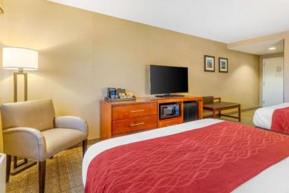 Comfort Inn & Suites Logan International Airport - image 16