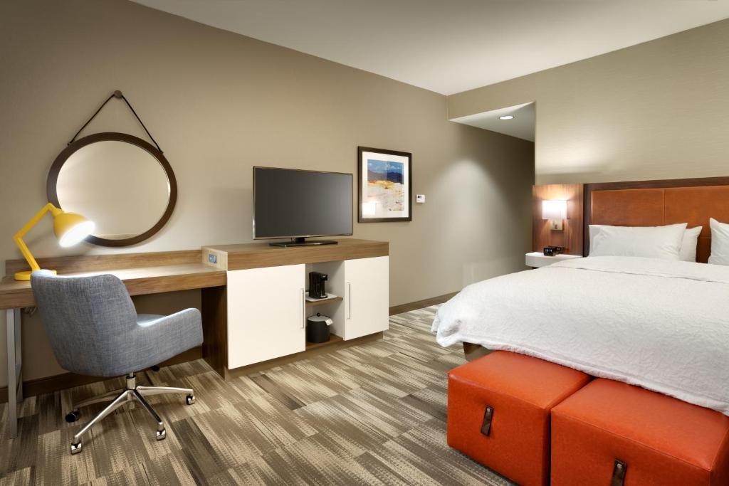 Hampton Inn & Suites Rexburg - image 2