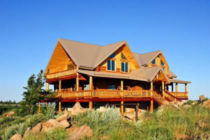 Luxe Lodge in the tetons for Large Group Retreats Rexburg