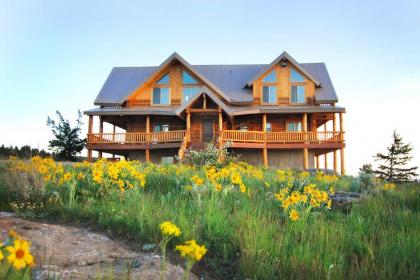 Luxe Lodge in the Tetons for Large Group Retreats! - image 10