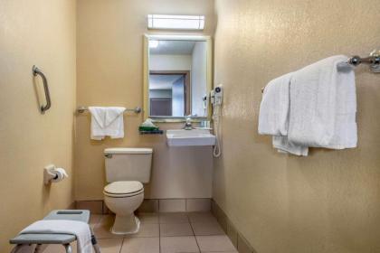 Quality Inn Columbus-East - image 14