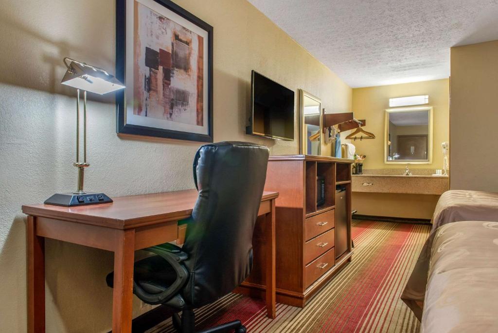 Quality Inn Columbus-East - image 7