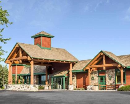 Quality Inn Rhinelander - image 12