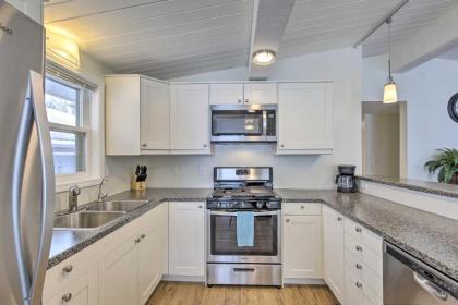 Lakefront Home with Deck 8 Mi to Rhinelander! - image 13