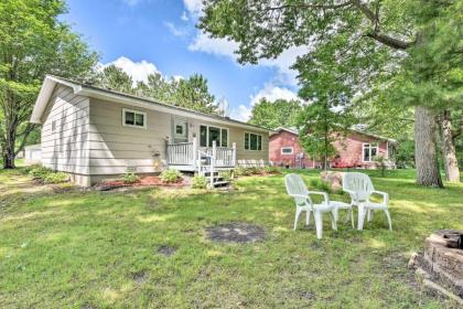 Fishermens Paradise with Fire Pit on Rice Lake! - image 8