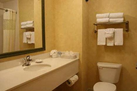 Hampton Inn Richfield - image 4