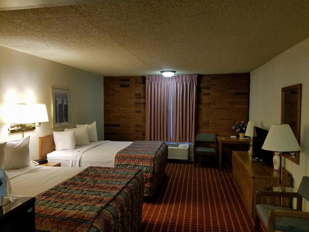 SYLO Hotel Richfield a Ramada by Wyndham - image 3