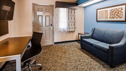 Best Western Richland Inn & Suites - image 12