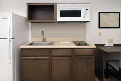 WoodSpring Suites Miami Southwest - image 11