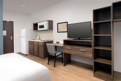 WoodSpring Suites Miami Southwest - image 9