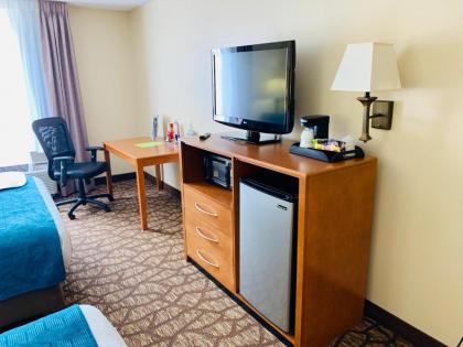 Best Western Plus Richmond Hill Inn - image 12