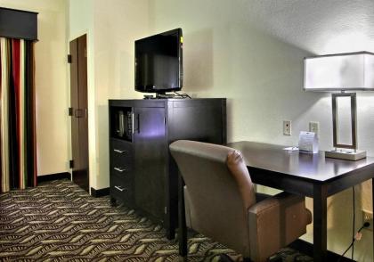 Holiday Inn Express Savannah South I-95 - Richmond Hill - image 4