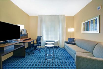 Fairfield Inn & Suites Savannah SW/Richmond Hill - image 10