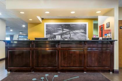 Hampton Inn Richmond KY - image 3