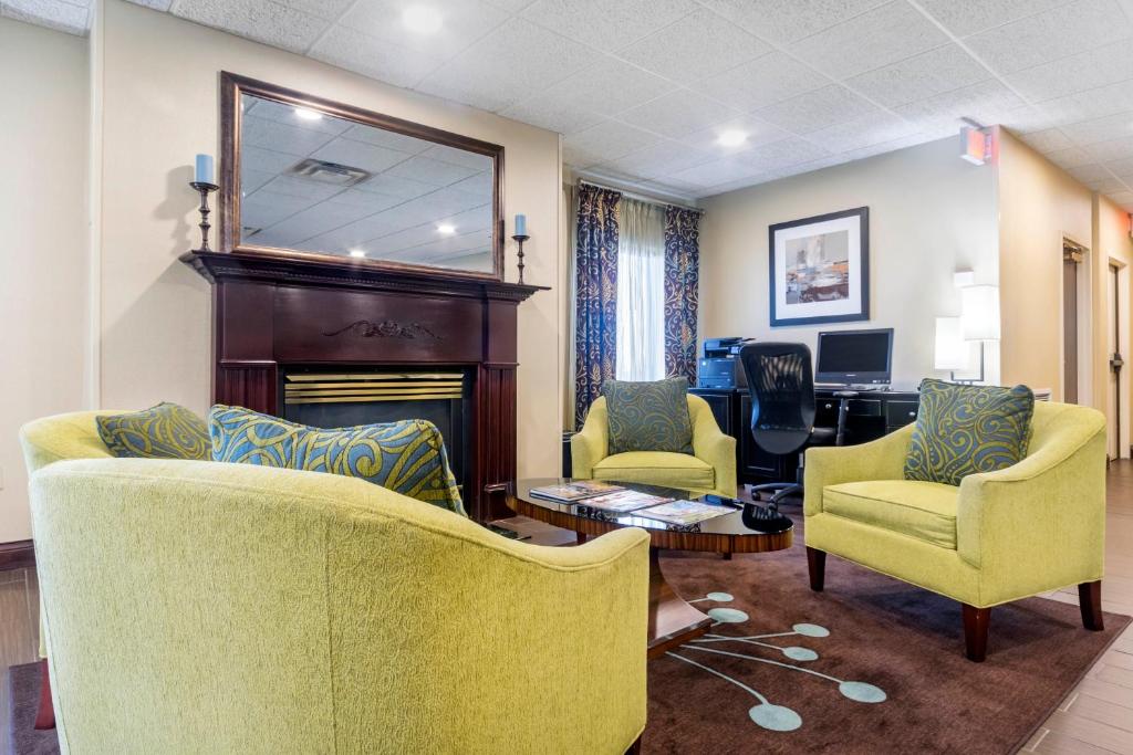 Hampton Inn Richmond KY - image 5