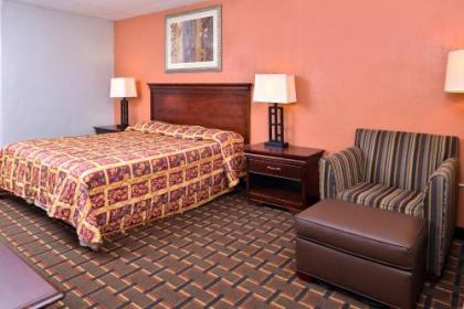 Americas Best Value Inn Richmond - image 4