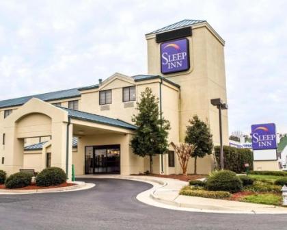 Sleep Inn Richmond South - image 1