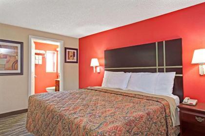 Days Inn by Wyndham Ridgefield NJ - image 13