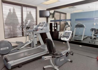 Hampton Inn Ridgefield Park - image 16