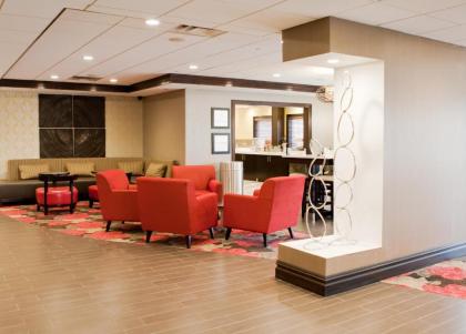 Hampton Inn Ridgefield Park - image 9