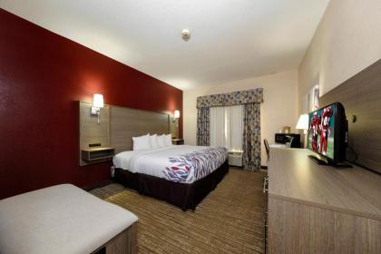 Red Roof Inn Yemassee - image 13