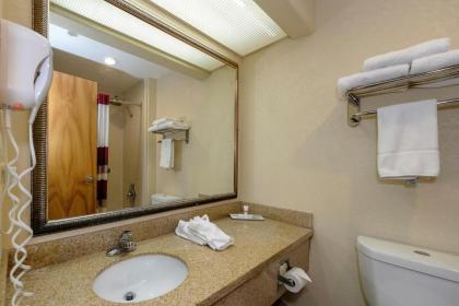 Red Roof Inn Yemassee - image 2