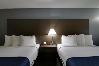 SureStay Hotel by Best Western Ridgeland - image 14