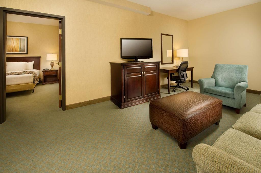 Drury Inn & Suites Jackson - Ridgeland - image 4