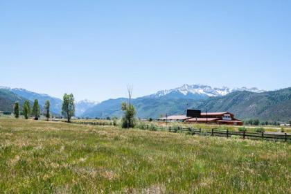 Ridgway Lodge and Star Saloon - image 14