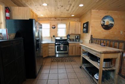 Catamount Cabin - image 10