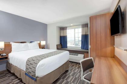 Microtel Inn & Suites by Wyndham Philadelphia Airport Ridley Park - image 13