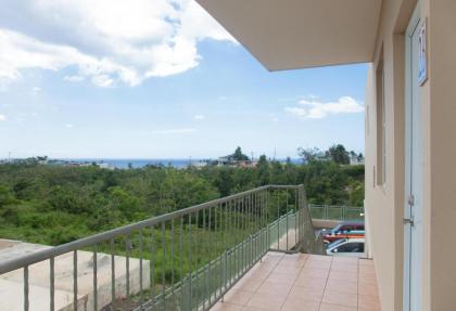 Coco Loco Ocean Views Balcony Pool Laundry - image 15