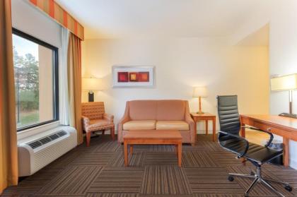 Hampton Inn Ringgold-Ft. Oglethorpe - image 3