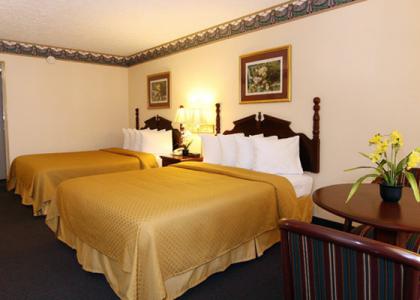 Quality Inn - image 5