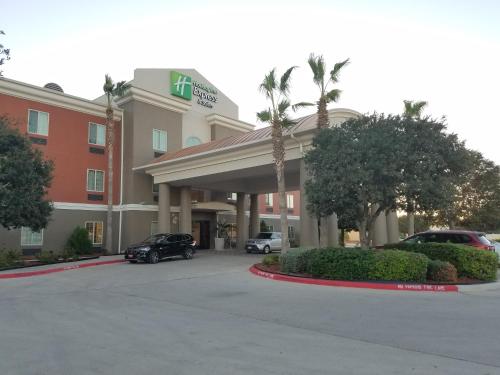 Holiday Inn Express Hotel & Suites Rio Grande City - main image