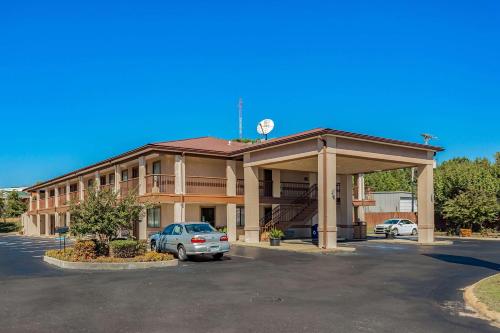 Econo Lodge Ripley - image 3