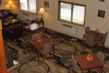 Boarders Inn and Suites by Cobblestone Hotels - Ripon - image 6