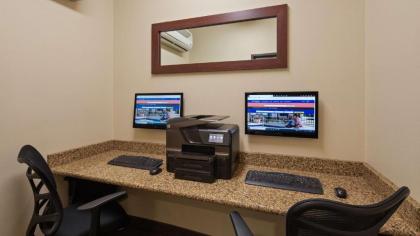 Best Western Bronco Inn - image 13