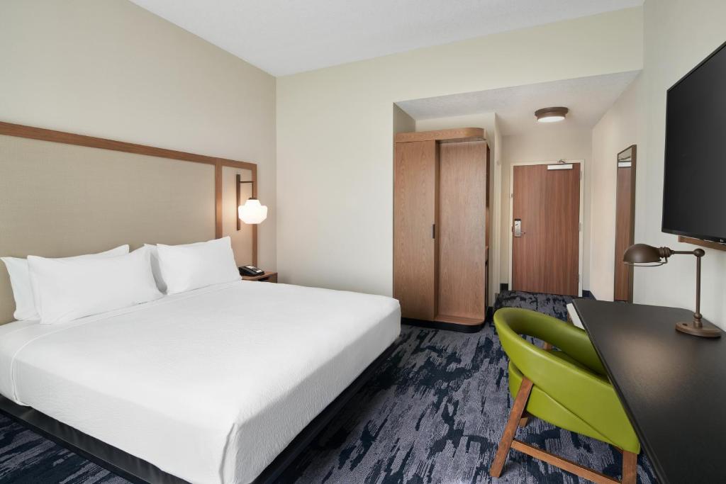 Fairfield Inn & Suites by Marriott Tampa Riverview - image 7