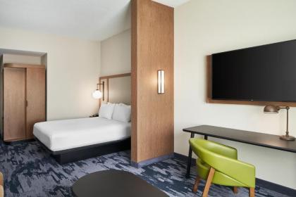 Fairfield Inn & Suites by Marriott Tampa Riverview - image 9